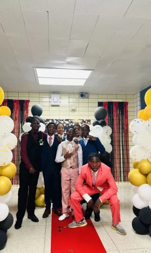 Senior Prom (15) Senior Prom (15)