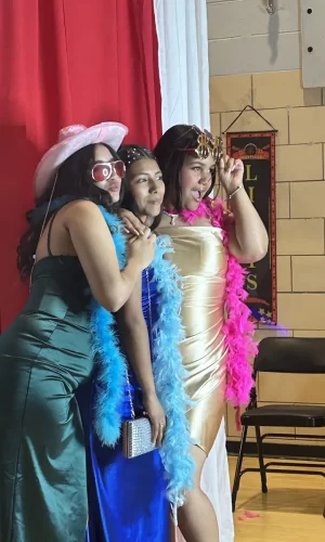 Senior Prom (18) Senior Prom (18)