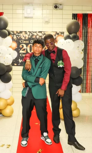 Senior Prom (3) Senior Prom (3)