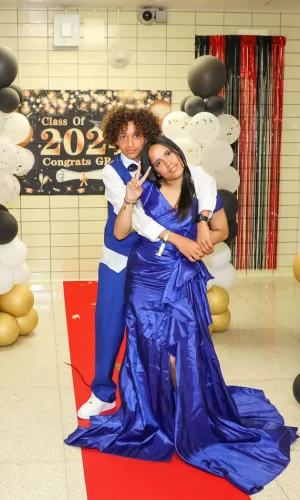 Senior Prom (9) Senior Prom (9)